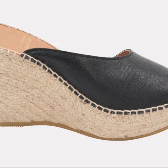 Andre Assous Classic Catarina Espadrille Wedges in Black - Size 6 - Like New! - Picture 9 of 9